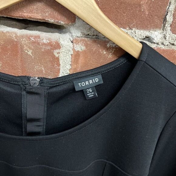 Torrid Black Scuba A-Line Midi Dress 26 Plus Size - Picture 2 of 3